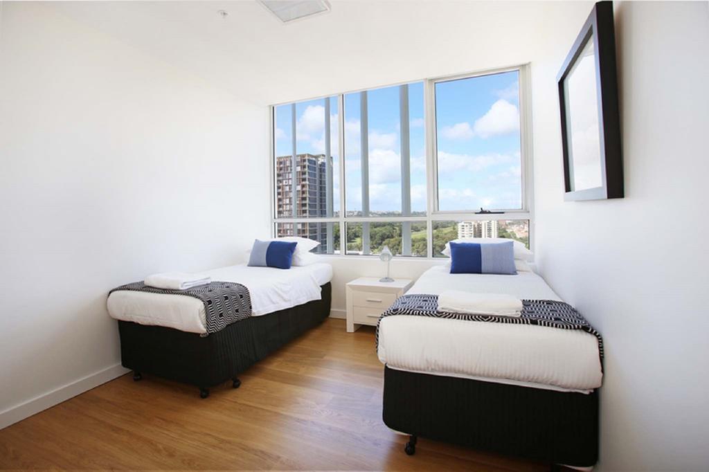 Moore To See - Modern And Spacious 3Br Zetland Apartment With Views Over Moore Park Sidney Exterior foto
